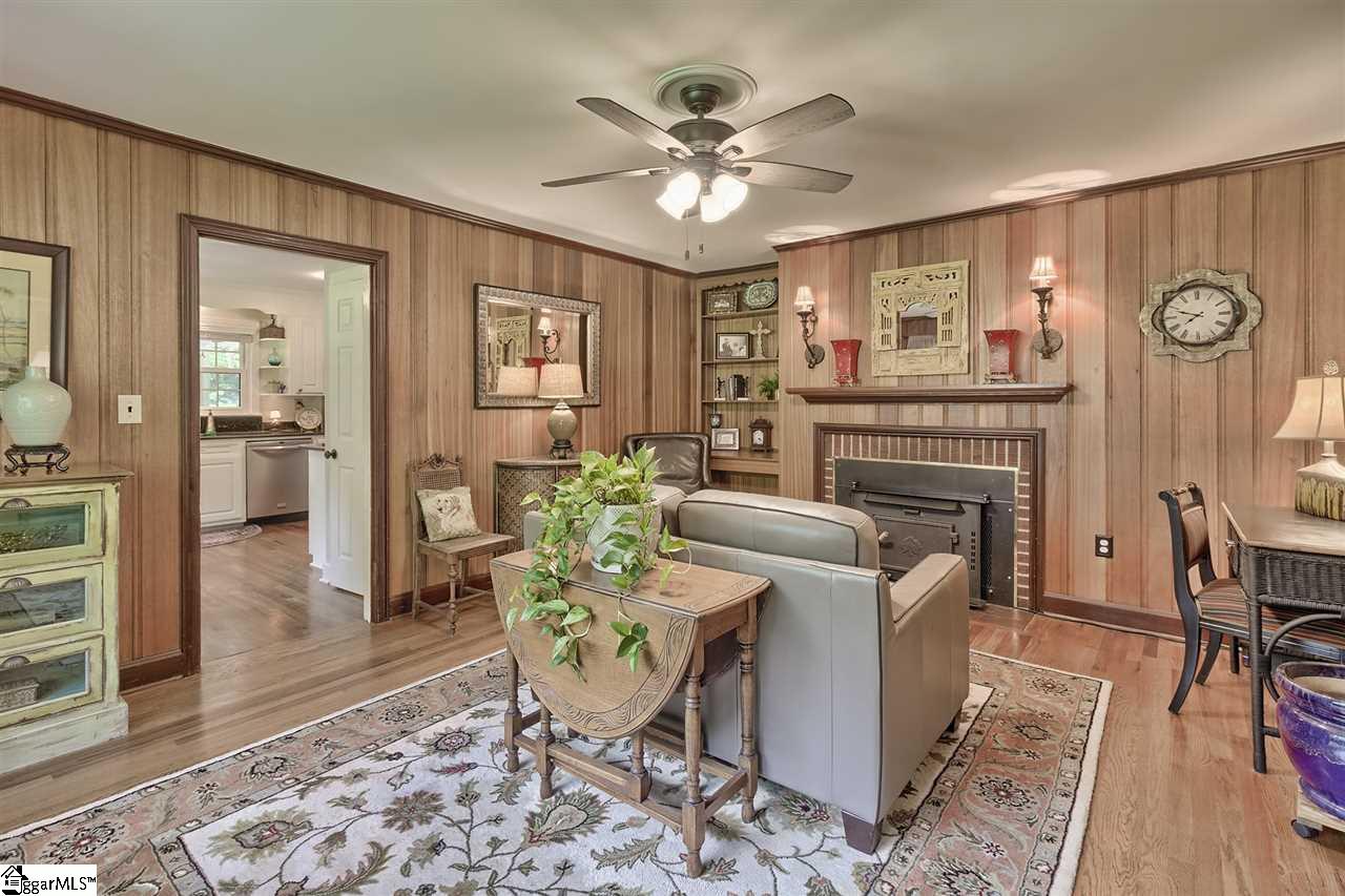12 Jervey Road Greenville, SC 29609 - Photo 6 of 36