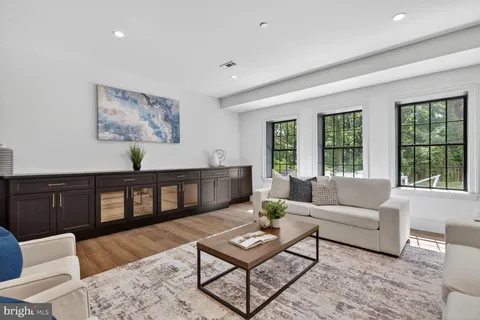 $2,899,000 | 6405 Olmi Landrith Drive, Alexandria, VA 22307