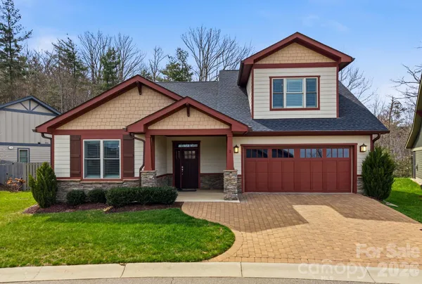 $690,000 | 2 Lifestyle Court, Arden, NC 28704