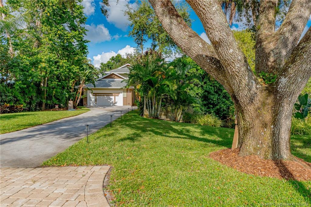 265 Cardinal Trail Stuart, FL 34997 - Photo 16 of 44 Gallery Image 16