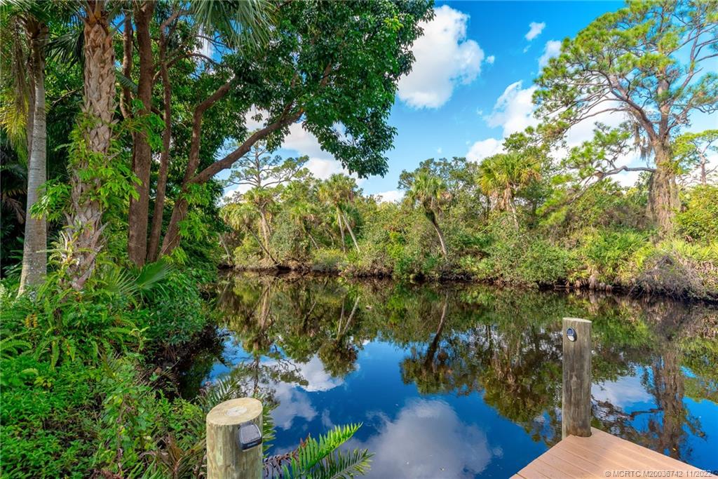265 Cardinal Trail Stuart, FL 34997 - Photo 36 of 44 Gallery Image 36