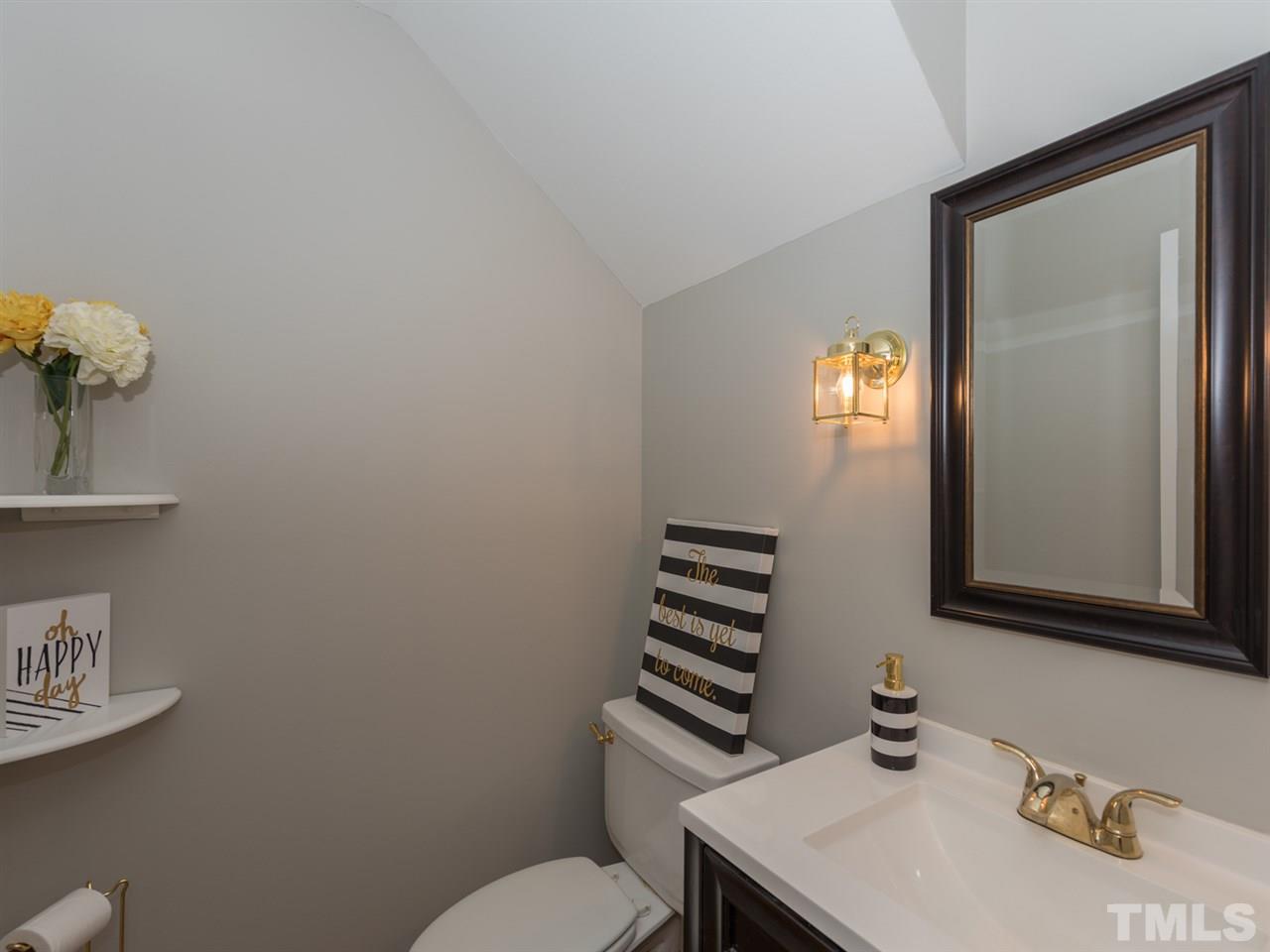 2213 Middlefield Court Raleigh, NC 27615 - Photo 17 of 25 Gallery Image 17