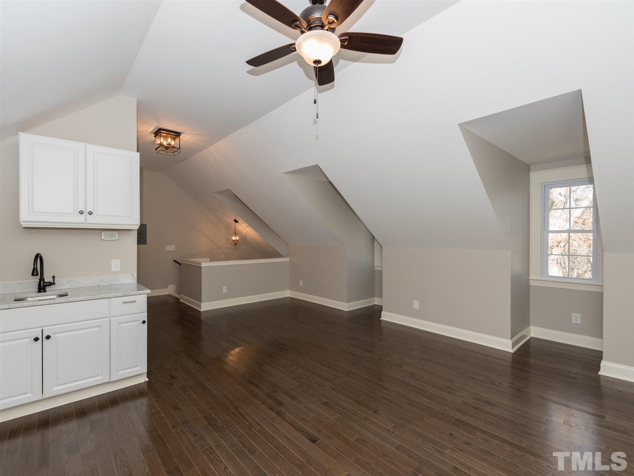 2213 Middlefield Court Raleigh, NC 27615 - Photo 20 of 25 Gallery Image 20