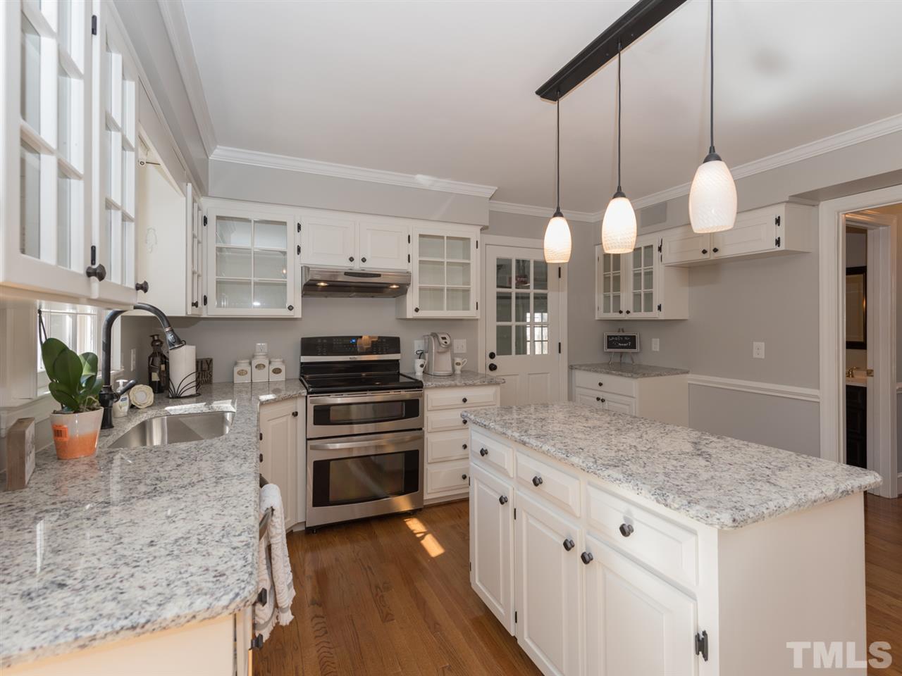 2213 Middlefield Court Raleigh, NC 27615 - Photo 4 of 25 Gallery Image 4