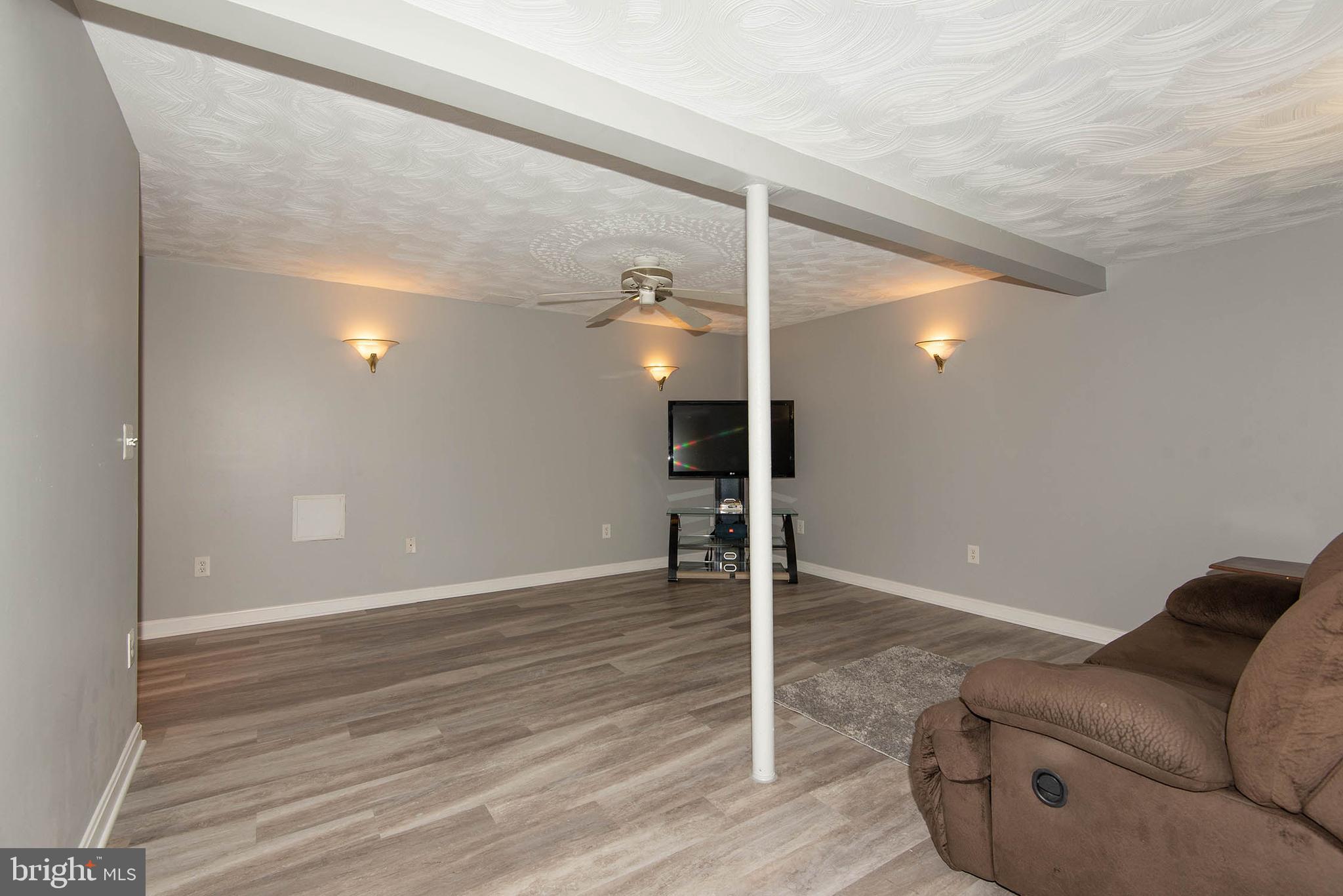 8523 Summit Road Pasadena, MD 21122 - Photo 19 of 33 Gallery Image 19