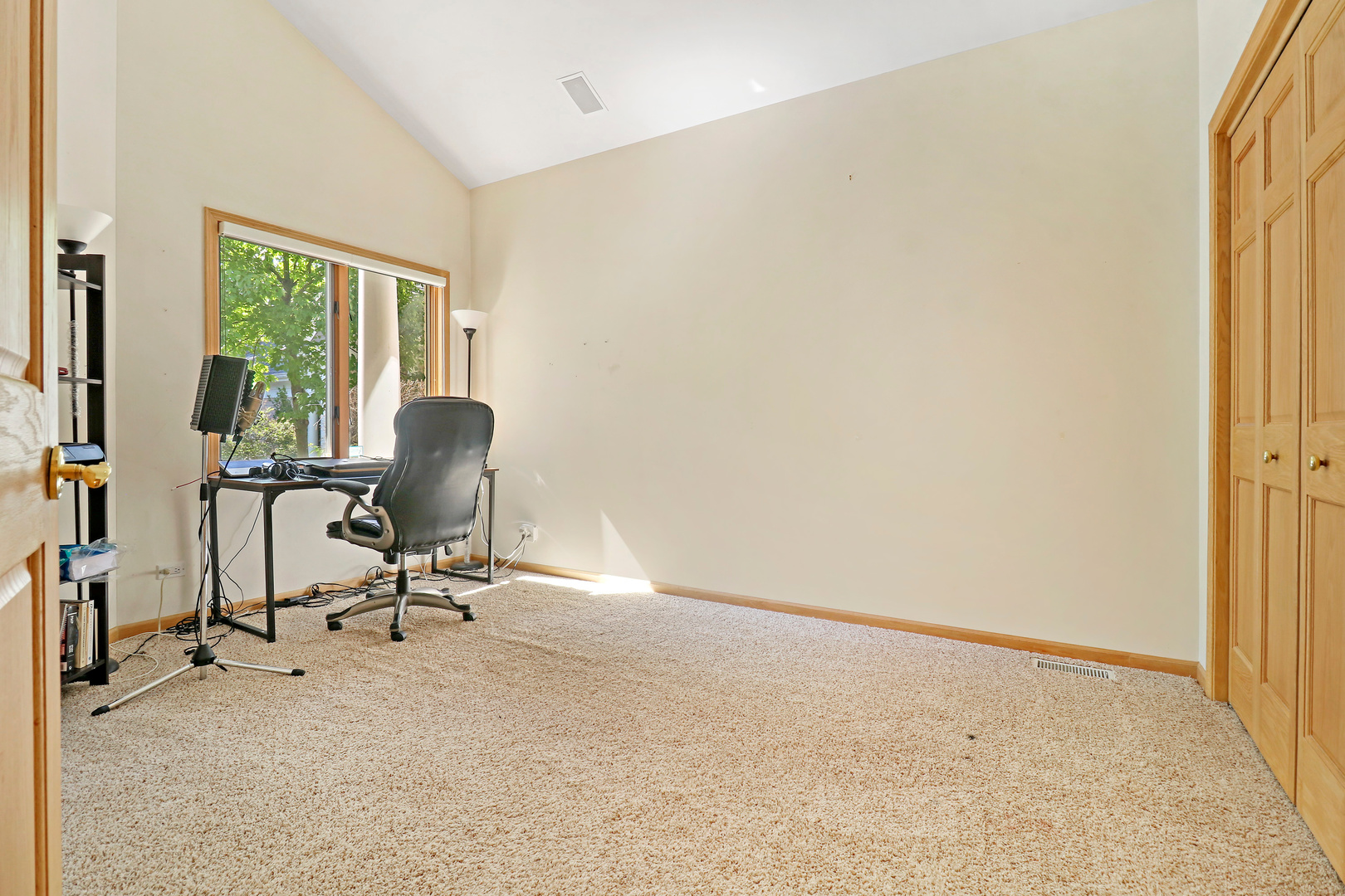 5551 Amanda Court Rolling Meadows, IL 60008 - Photo 16 of 27 a view of a workspace with furniture and a window