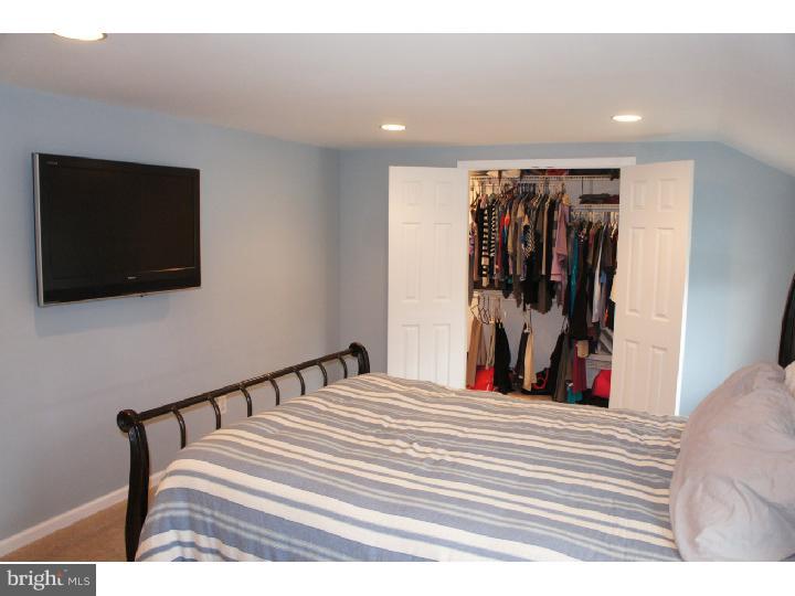205 Harrison Road Brookhaven, PA 19015 - Photo 15 of 25 Gallery Image 15