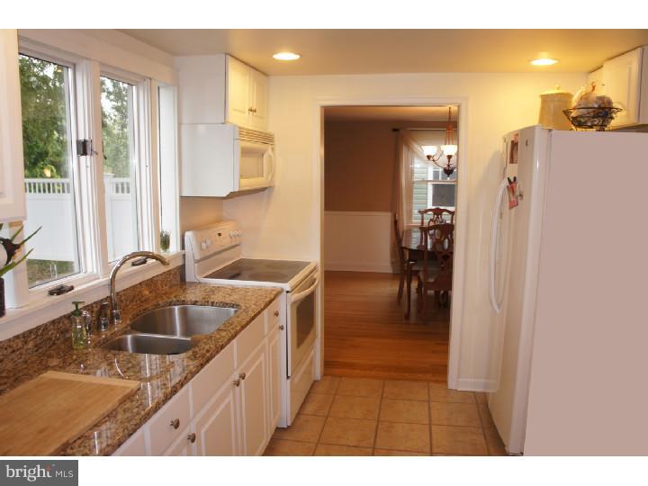 205 Harrison Road Brookhaven, PA 19015 - Photo 8 of 25 Kitchen