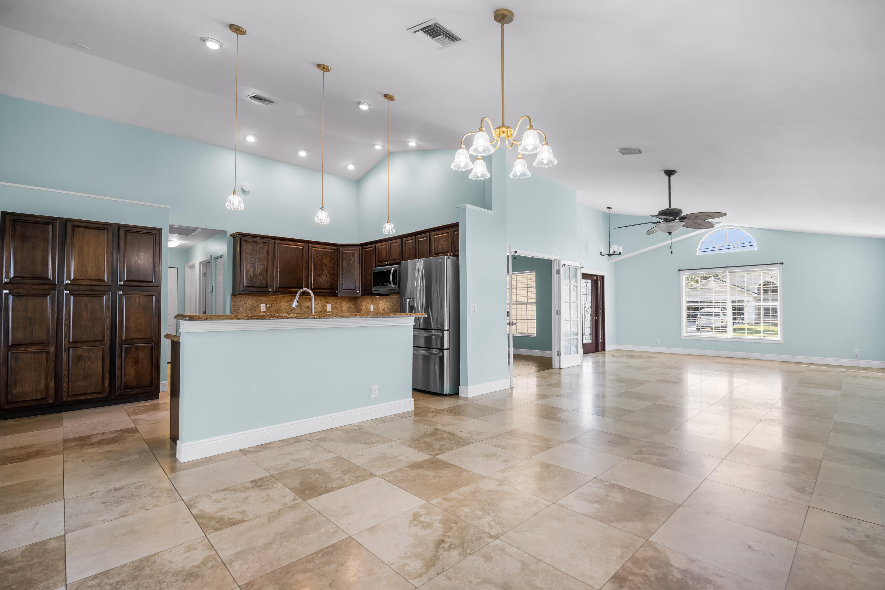 6118 Pompano Street Jupiter, FL 33458 - Photo 11 of 43 DSC03110
