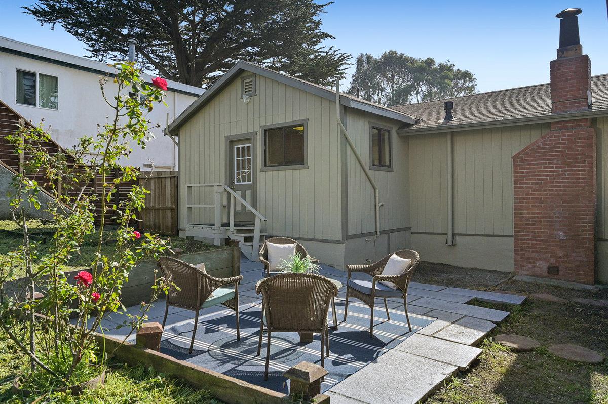 337 Clifton Road Pacifica, CA 94044 - Photo 30 of 48 Gallery Image 30
