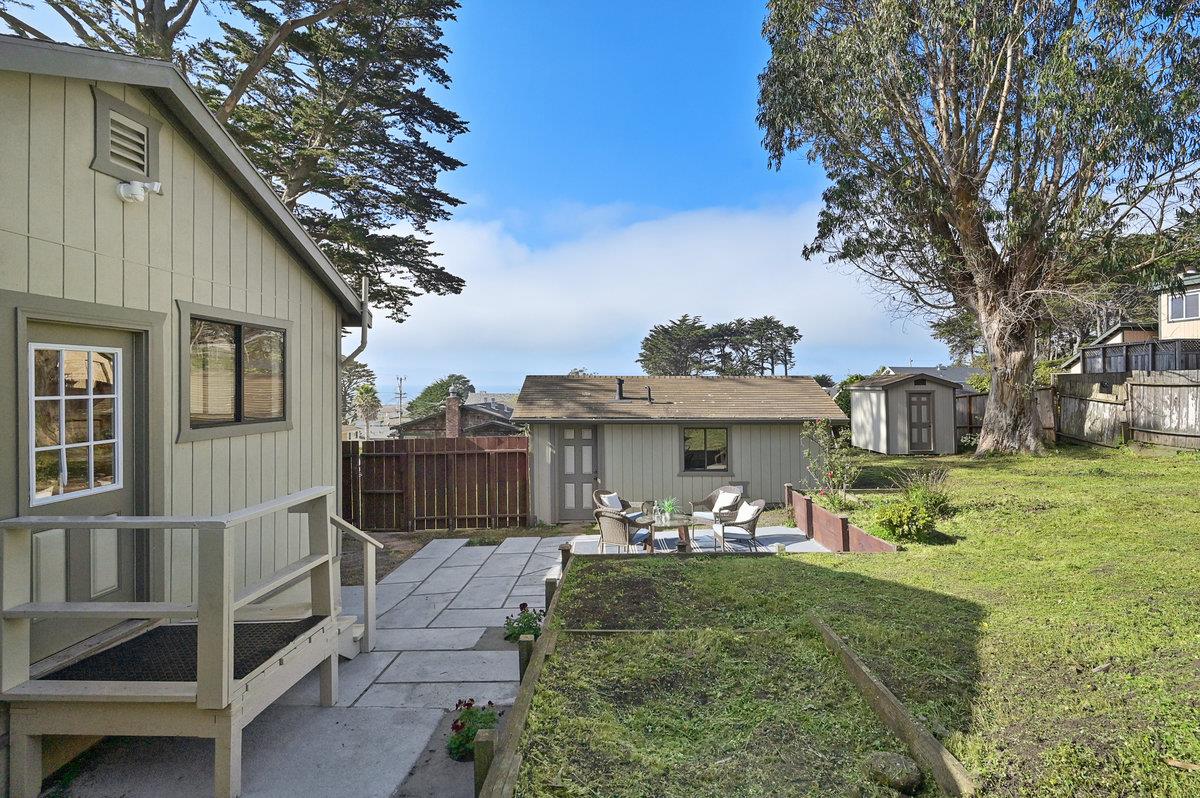 337 Clifton Road Pacifica, CA 94044 - Photo 32 of 48 Gallery Image 32