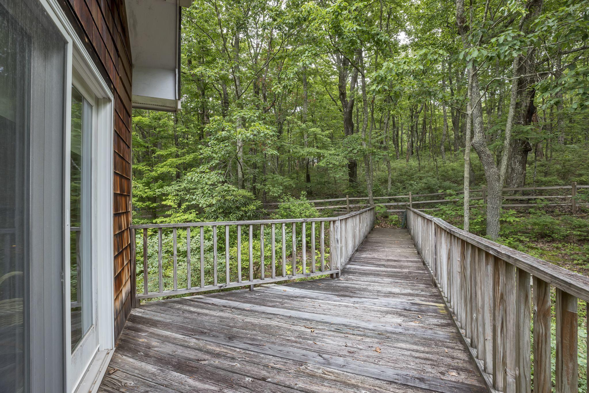 1235 Healing Springs Road Chattanooga, TN 37419 - Photo 4 of 40 WYF-yzjA