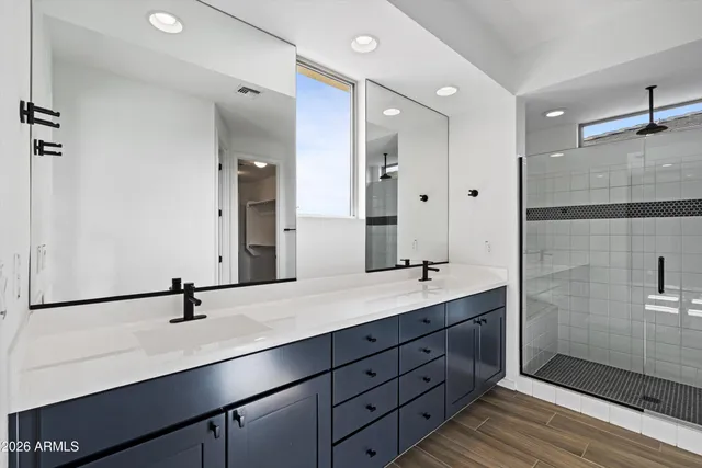 $3,800 | 3139 East Tina Drive, Phoenix, AZ 85050