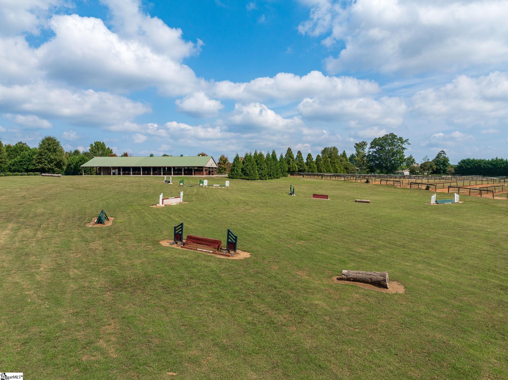 105 Smith Road Landrum, SC 29356 - Photo 17 of 31