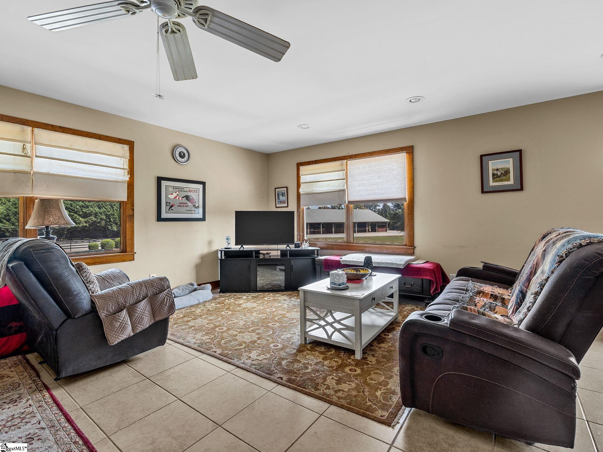 105 Smith Road Landrum, SC 29356 - Photo 21 of 31