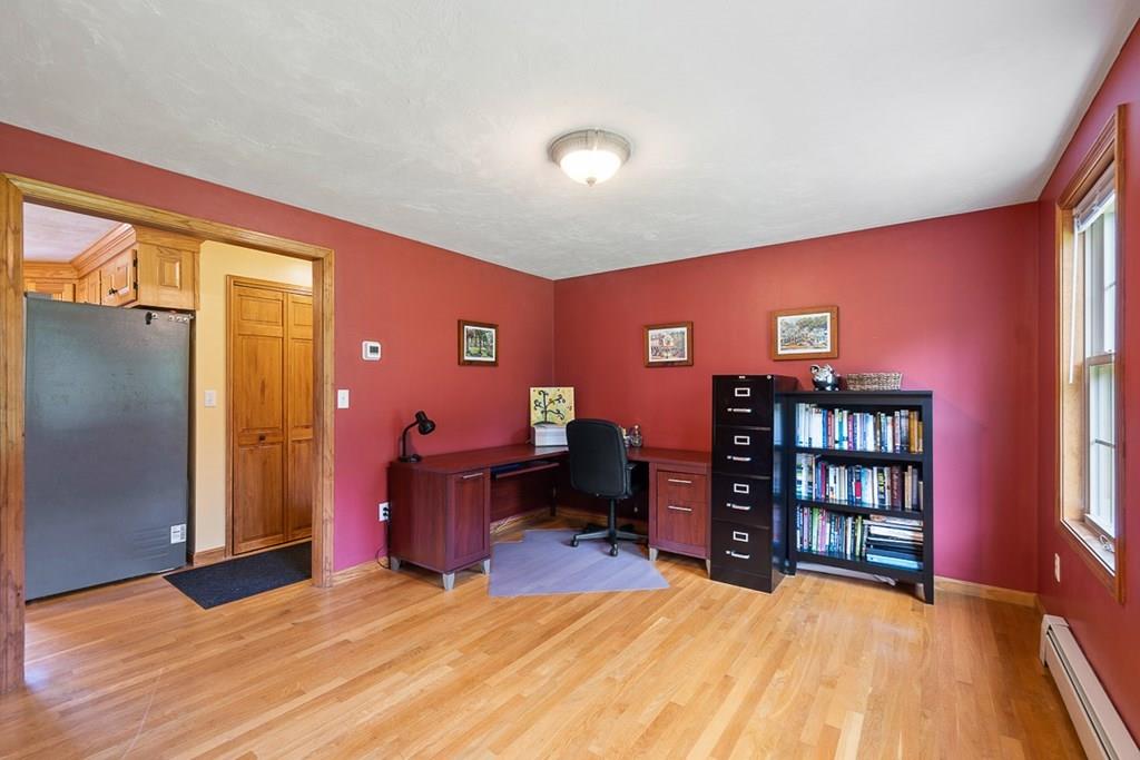 569 Sheldon Road Fitchburg, MA 01420 - Photo 12 of 42 Gallery Image 12