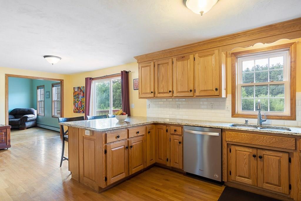 569 Sheldon Road Fitchburg, MA 01420 - Photo 21 of 42 Gallery Image 21