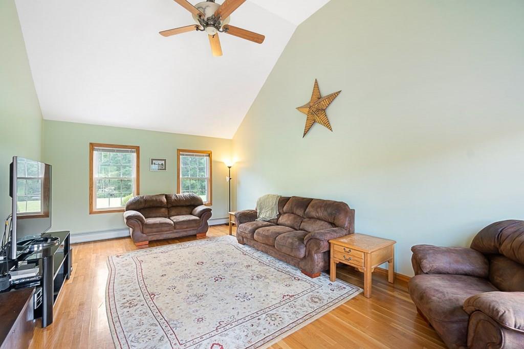 569 Sheldon Road Fitchburg, MA 01420 - Photo 22 of 42 Gallery Image 22