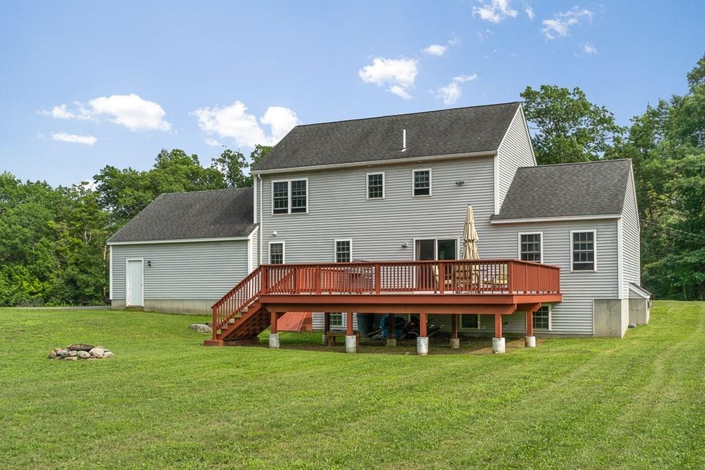 569 Sheldon Road Fitchburg, MA 01420 - Photo 4 of 42 Gallery Image 4