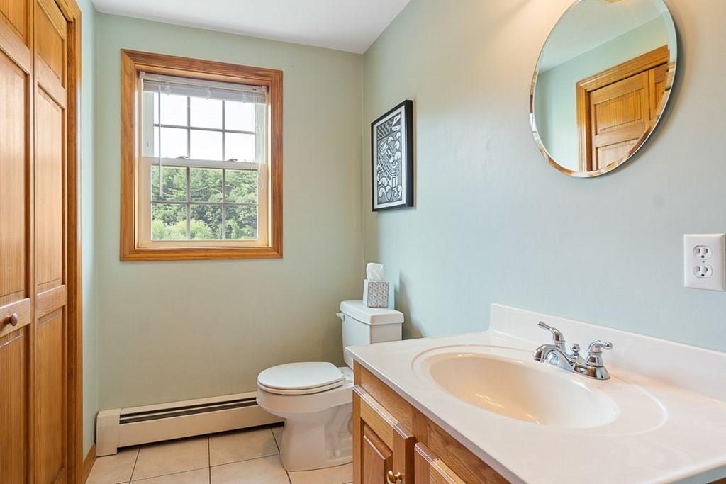 569 Sheldon Road Fitchburg, MA 01420 - Photo 10 of 42 Gallery Image 10