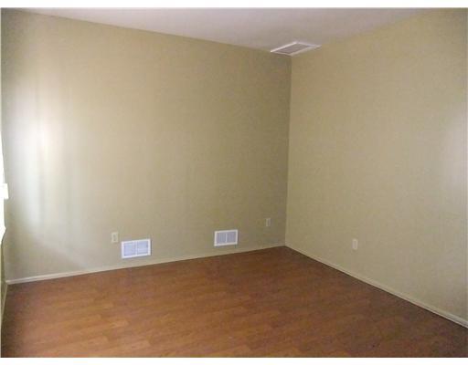 1336 Complete Street Pittsburgh, PA 15212 - Photo 3 of 10 Living Room.