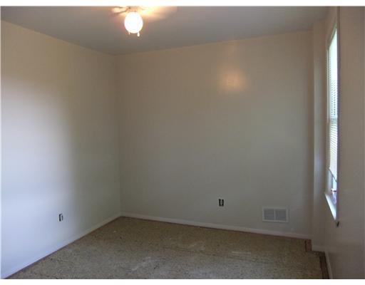 1336 Complete Street Pittsburgh, PA 15212 - Photo 7 of 10 Bedroom.