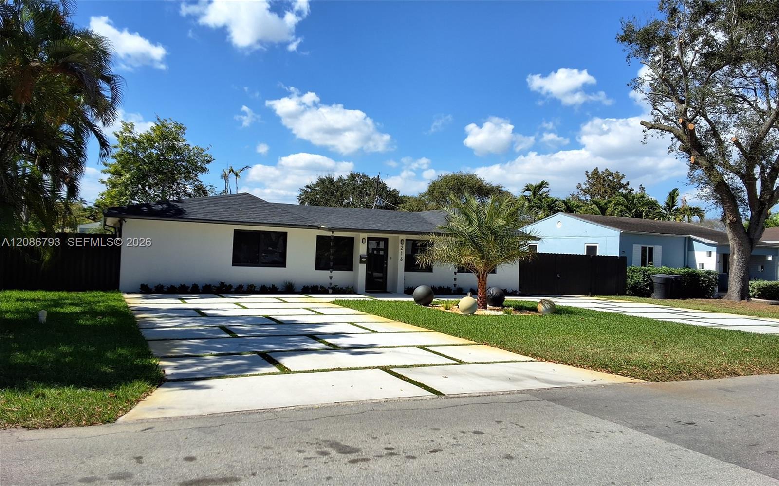 216 Shadow Way Miami Springs, FL 33166 - Photo 2 of 57 Gallery Image 2