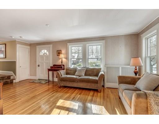 63 Woodside Road Winchester, MA 01890 - Photo 5 of 29 Gallery Image 5