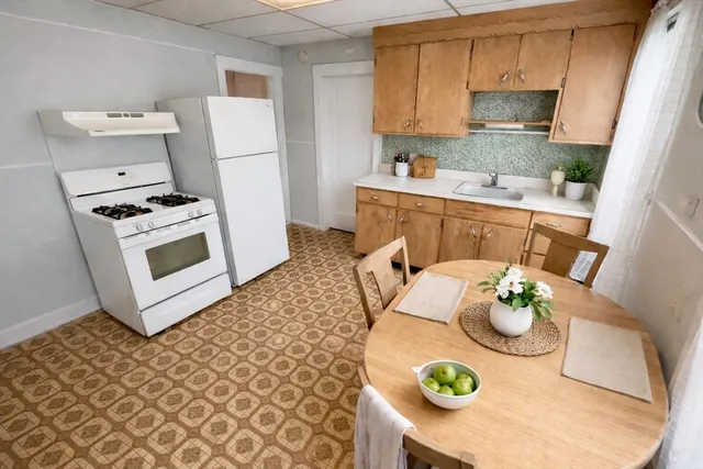 $2,900 | 41 Bowdoin Street, Unit 1, Medford, MA 02155