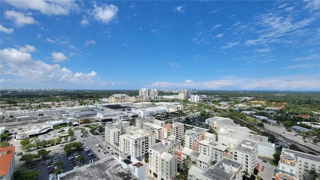 $3,750 | 9055 Southwest 73rd Court, Unit 2503, Miami, FL 33156