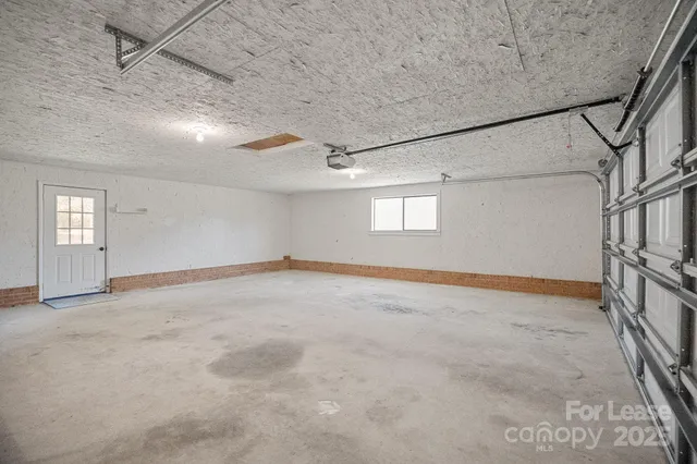 $2,250 | 540 Hoover Road, Troutman, NC 28166