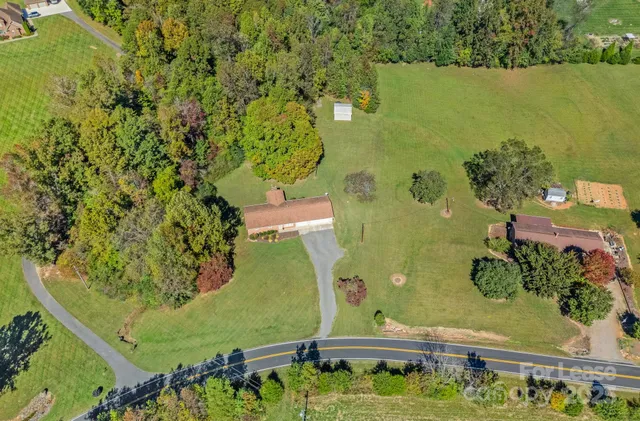$2,250 | 540 Hoover Road, Troutman, NC 28166