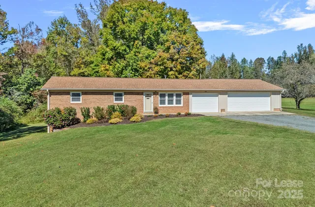 $2,250 | 540 Hoover Road, Troutman, NC 28166