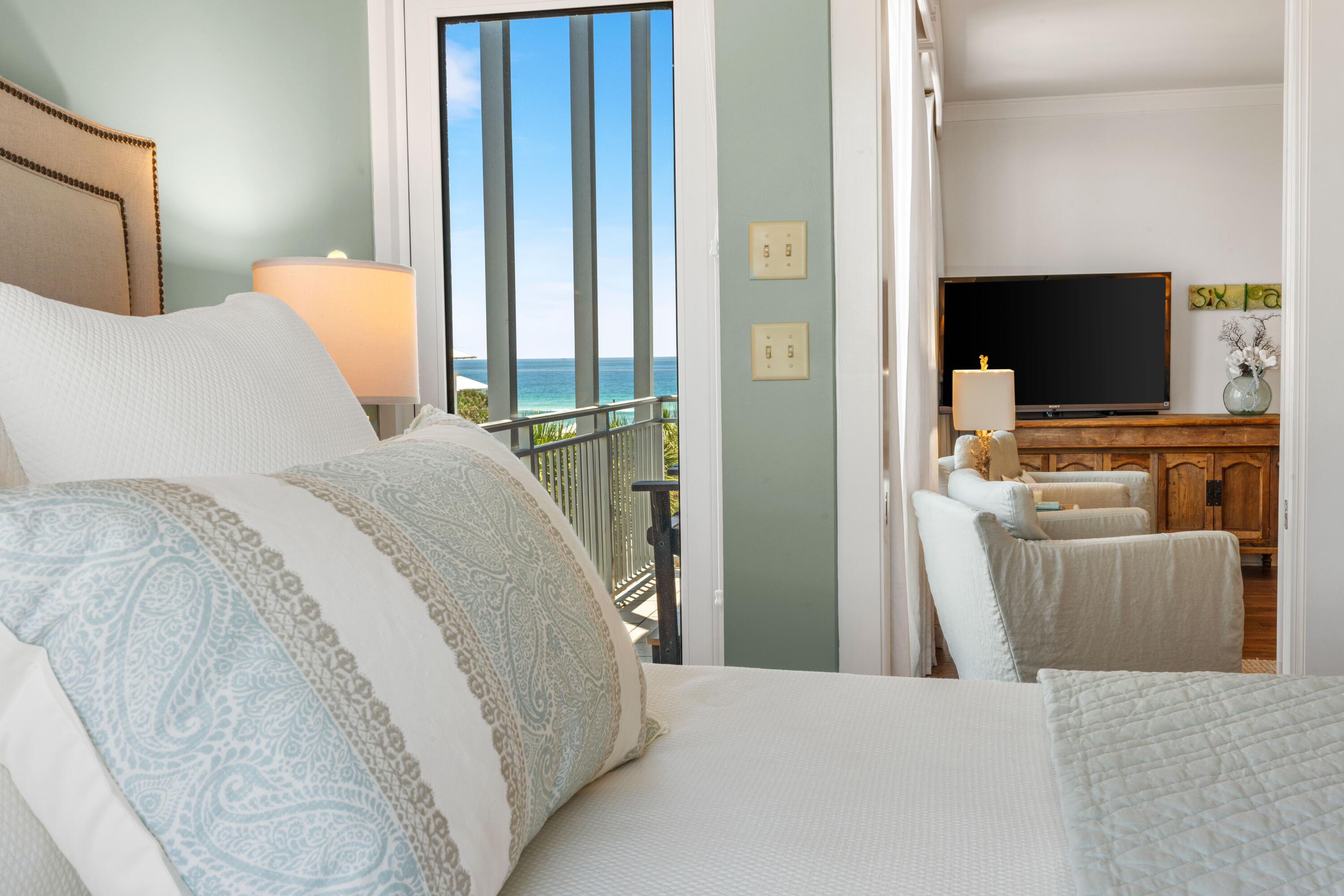 19 Town Center Loop, Unit 4A Santa Rosa Beach, FL 32459 - Photo 14 of 46 19 Town Center Loop 4A-24