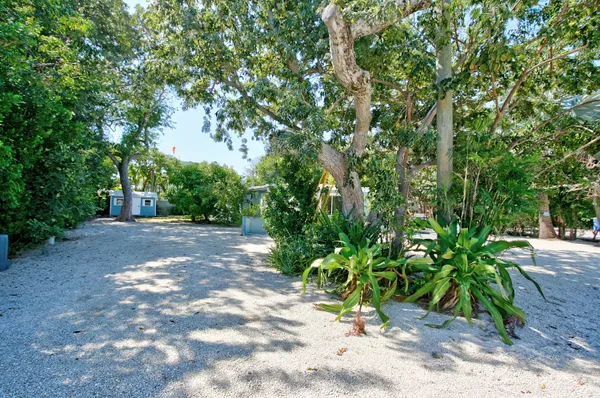 $749,000 | 158 Pearl Avenue, Tavernier, FL 33070