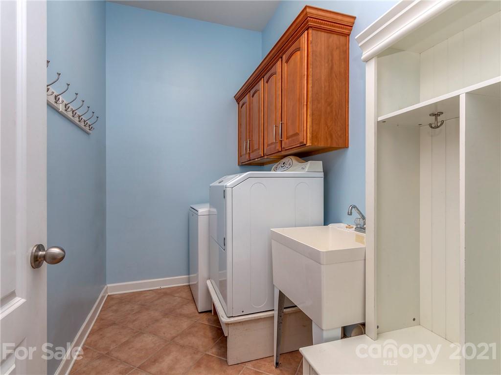 11419 Ashbourne Hall Road Charlotte, NC 28277 - Photo 15 of 37 Gallery Image 15
