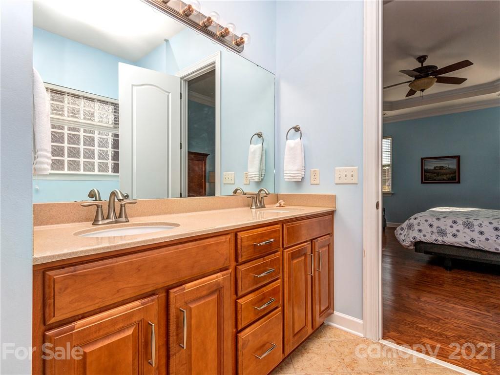 11419 Ashbourne Hall Road Charlotte, NC 28277 - Photo 18 of 37 Gallery Image 18