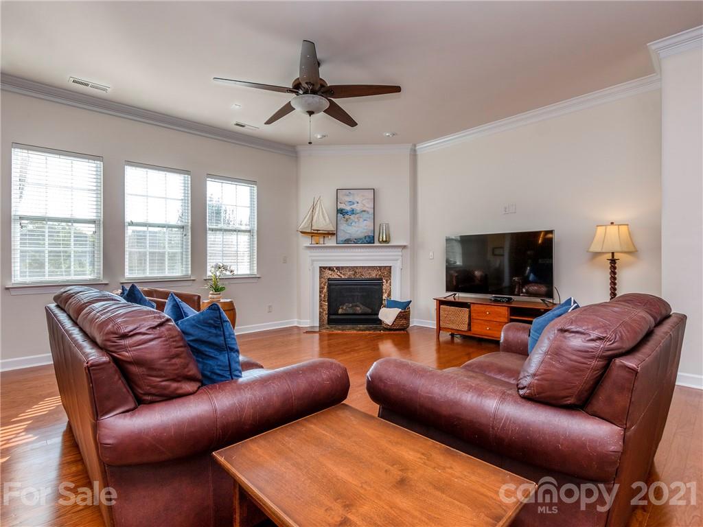 11419 Ashbourne Hall Road Charlotte, NC 28277 - Photo 9 of 37 Gallery Image 9
