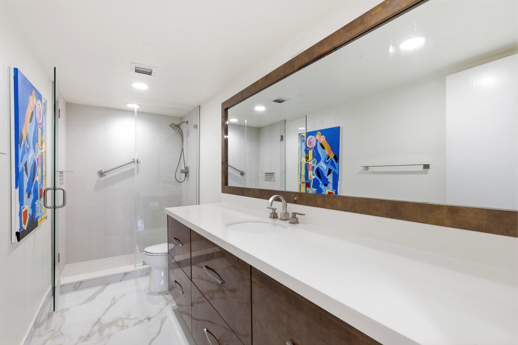 2003 North Ocean Boulevard, Unit 1702 Boca Raton, FL 33431 - Photo 13 of 20 Second Bathroom