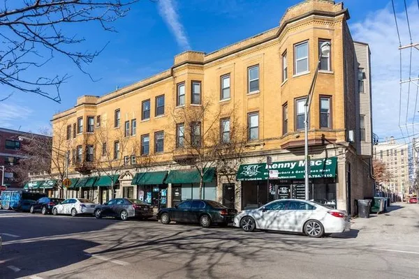 $1,785 | 1024 West Leland Avenue, Unit 3W, Chicago, IL 60640