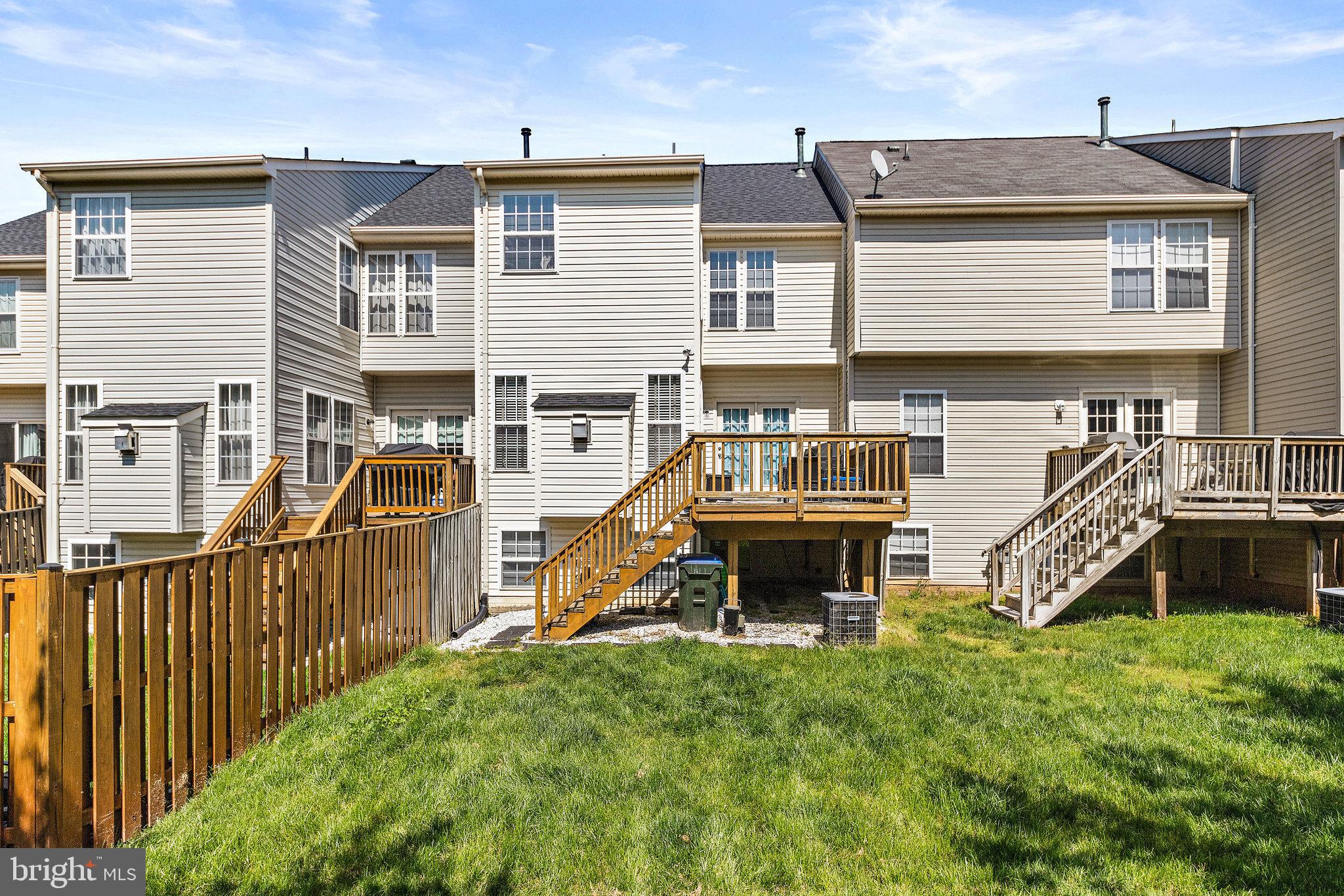 7246 Traphill Way Gainesville, VA 20155 - Photo 4 of 49