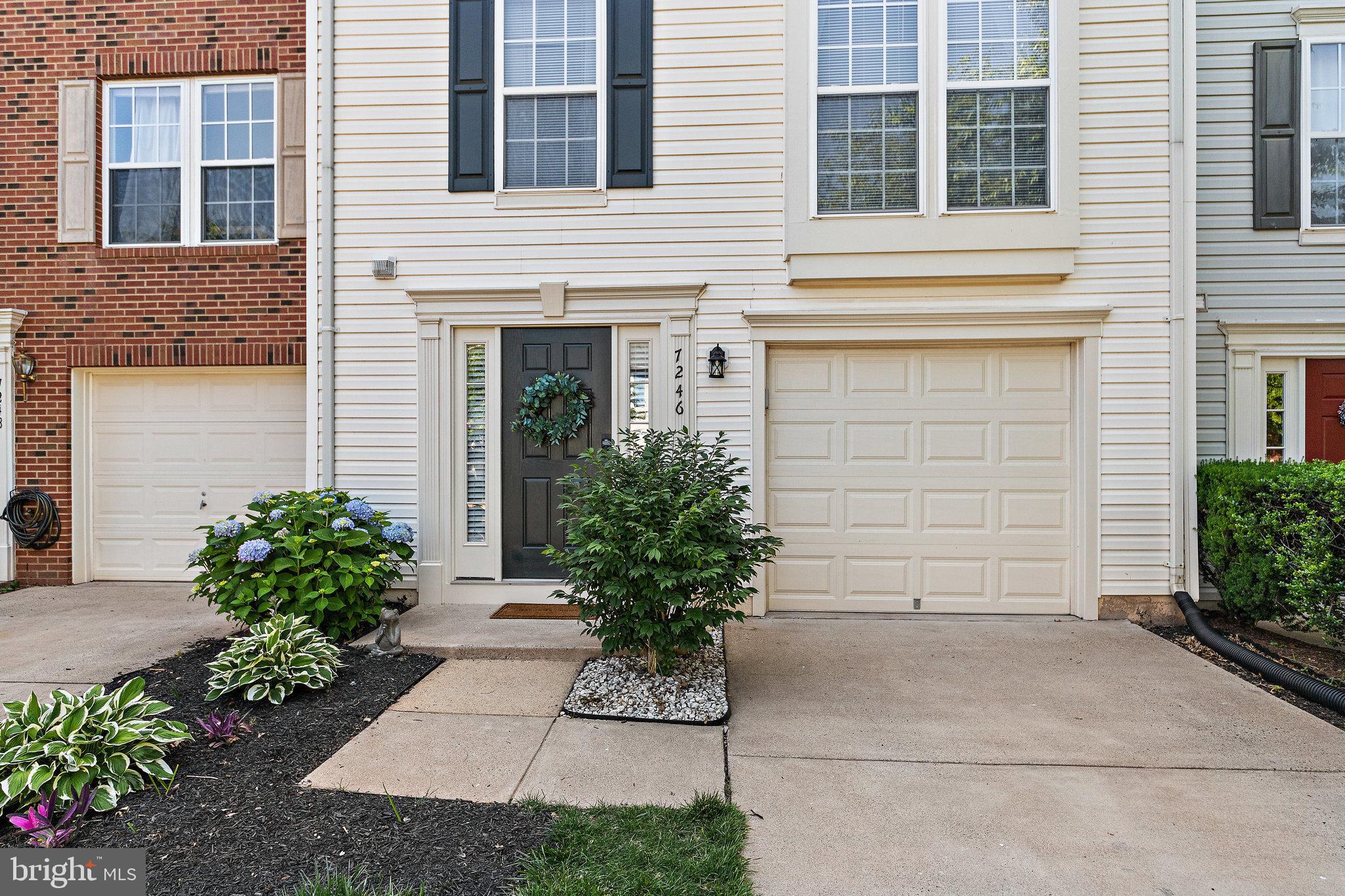 7246 Traphill Way Gainesville, VA 20155 - Photo 5 of 49