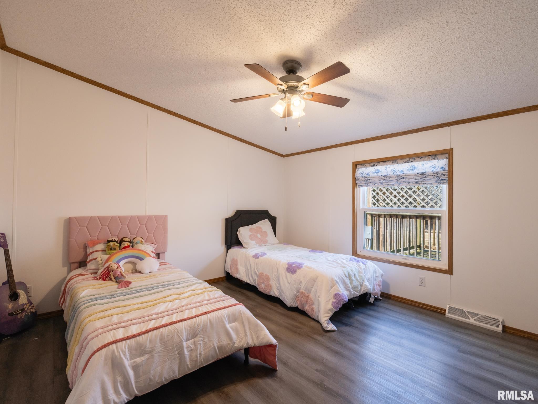 5001 Tunbridge Hill Road Clinton, IL 61727 - Photo 27 of 71