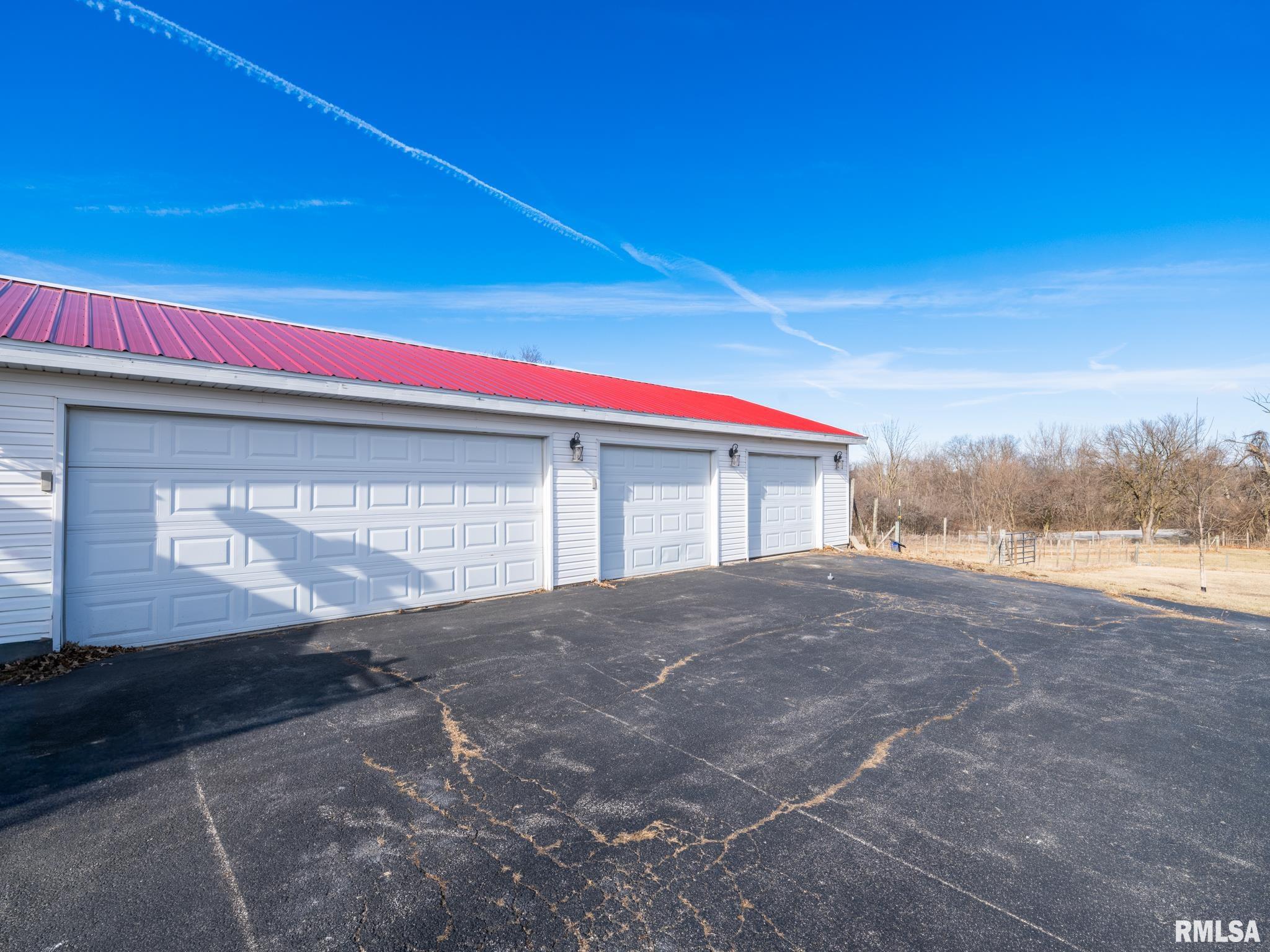 5001 Tunbridge Hill Road Clinton, IL 61727 - Photo 60 of 71