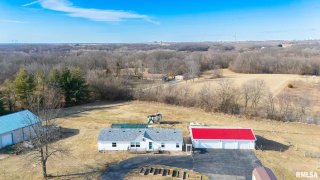 $325,000 | 5001 Tunbridge Hill Road, Clinton, IL 61727