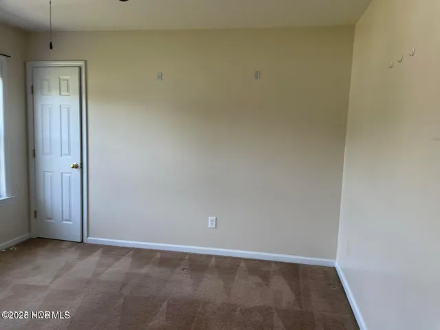 $1,650 | 102 White Stone Court, Jacksonville, NC 28546