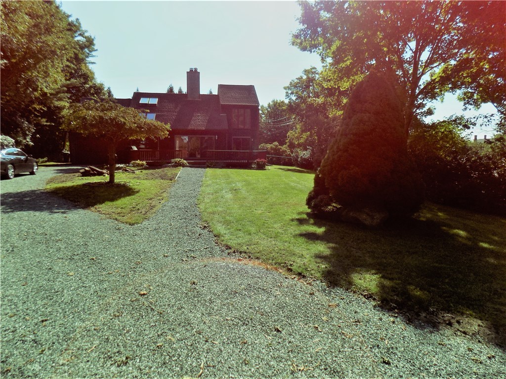 1250 East Main Road Middletown, RI 02842 - Photo 2 of 27 Gallery Image 2