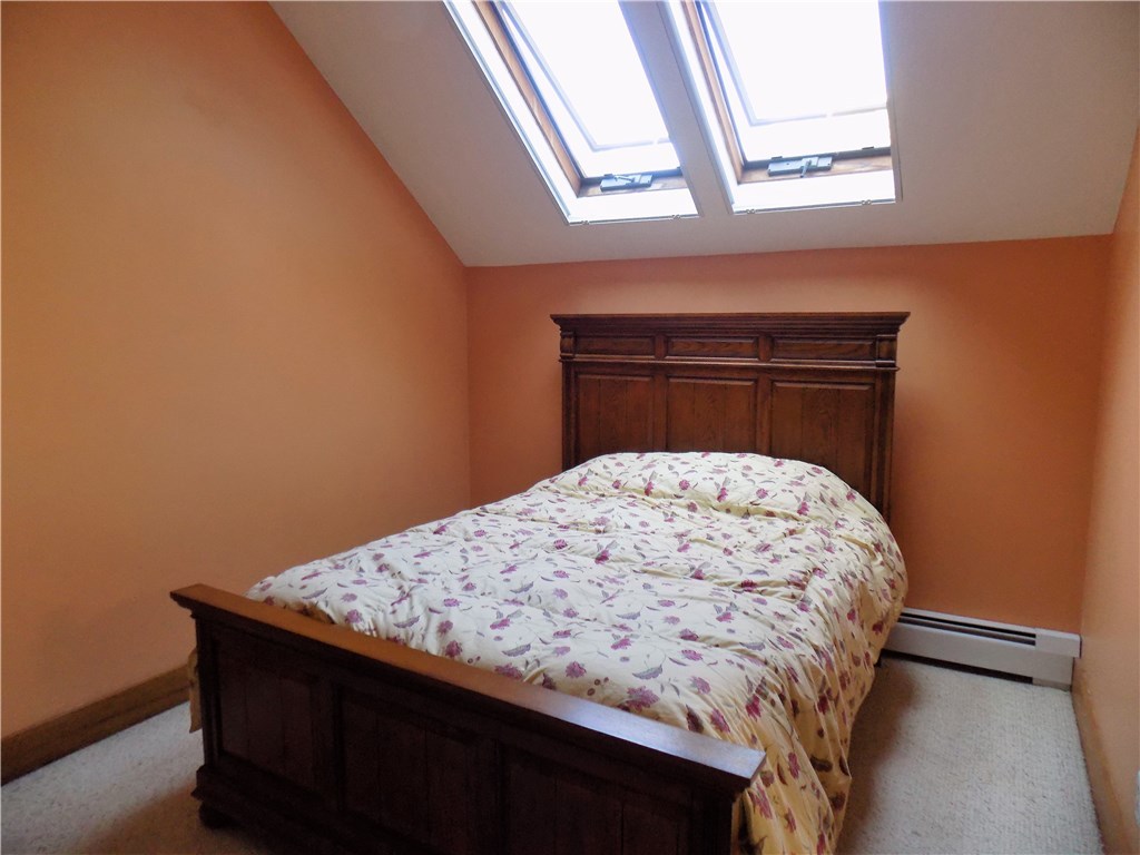 1250 East Main Road Middletown, RI 02842 - Photo 10 of 27 Gallery Image 10