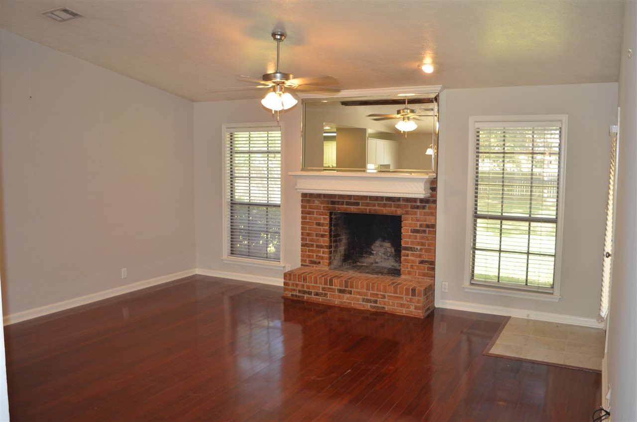 76 Springview Drive Brandon, MS 39042 - Photo 2 of 26 Photo 2