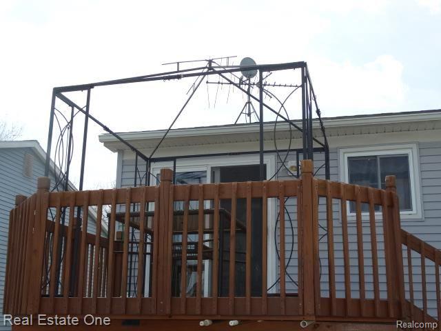 32065 Dixie Manor Road Rockwood, MI 48173 - Photo 17 of 24 DSC07388.jpg
